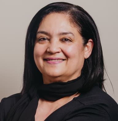 Image of Prof. Lorna Holtman