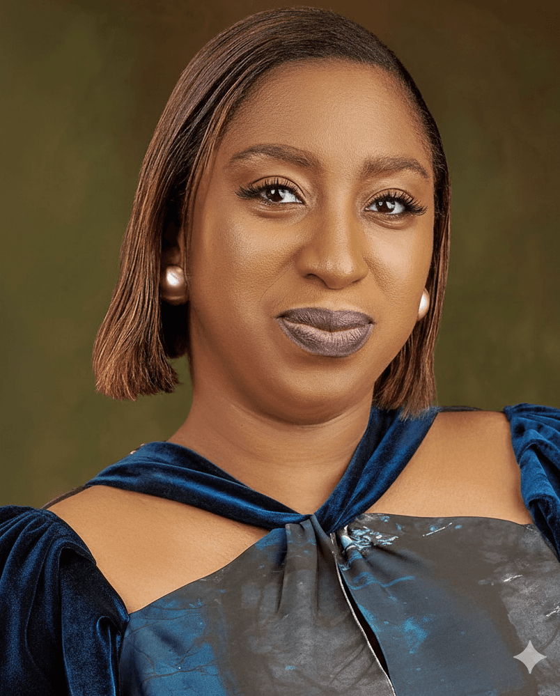 Portrait of Funmi Onuma